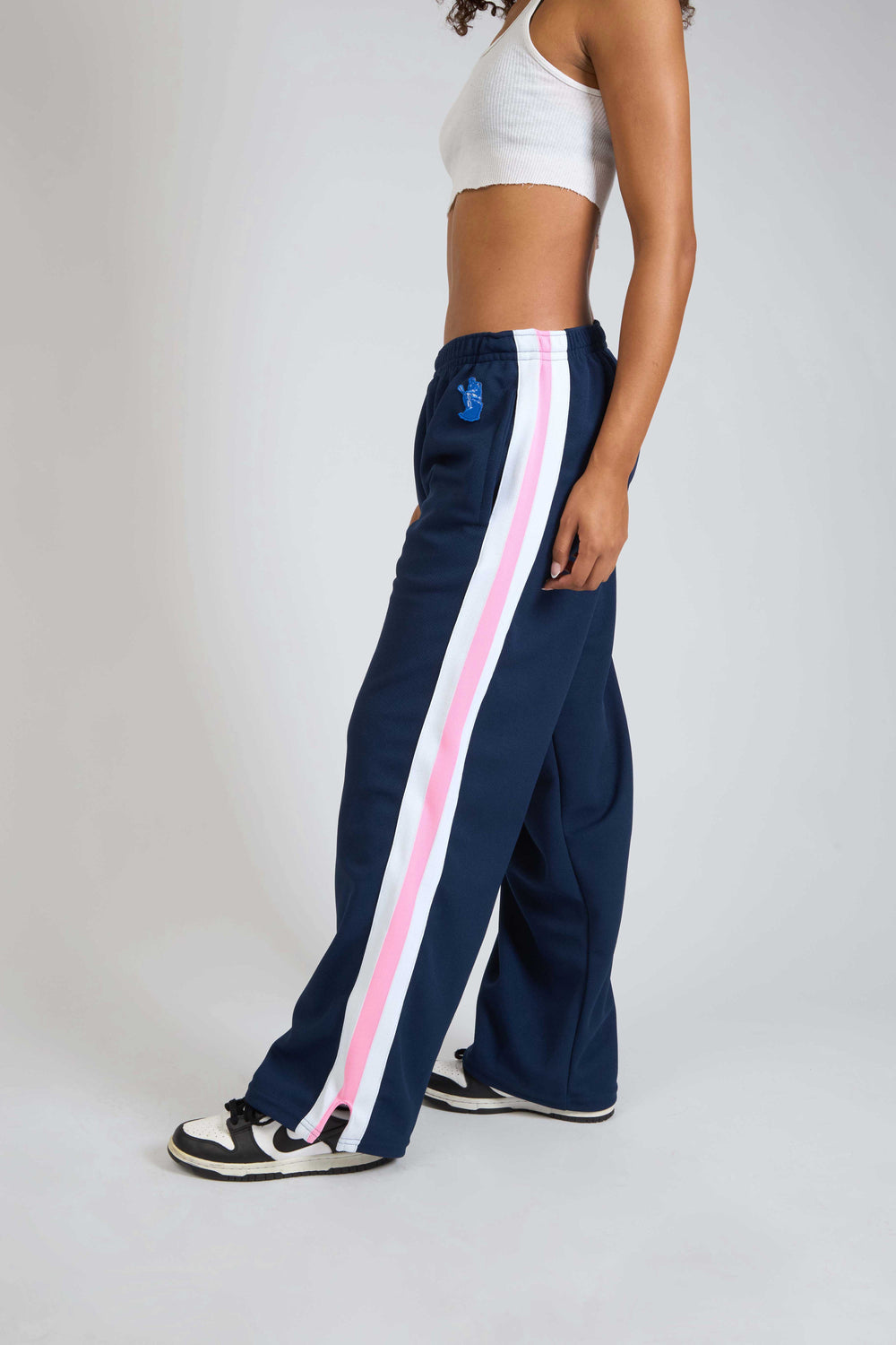 R1 LAX PANT - hover